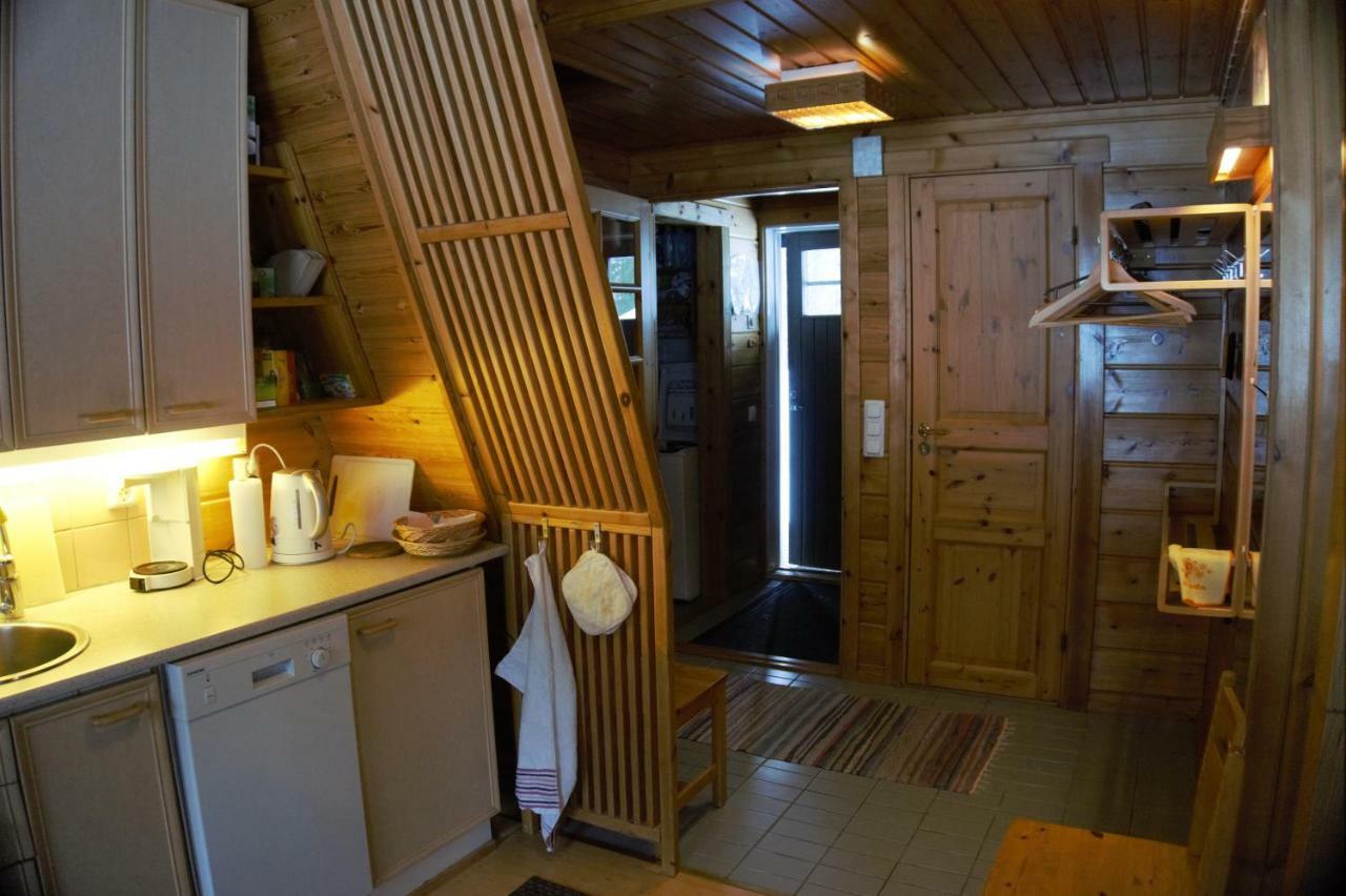 Yllaes Suistotie Cottage Äkäslompolo Kültér fotó